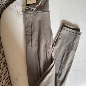 Inspire Collection High-Rise Gray Leggings